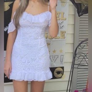 mini lucy in the sky white ruffle dress size xs